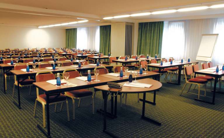 Hotel Tropical Les Escaldes ภายนอก รูปภาพ