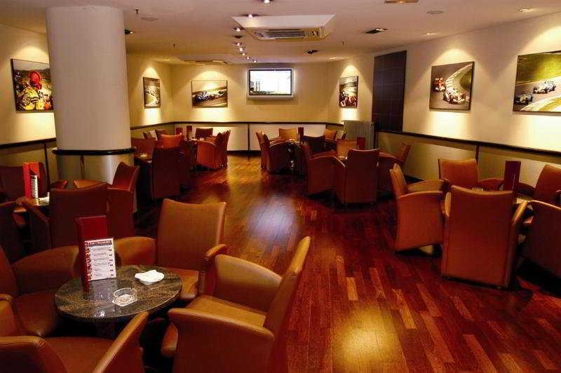 Hotel Tropical Les Escaldes ภายนอก รูปภาพ