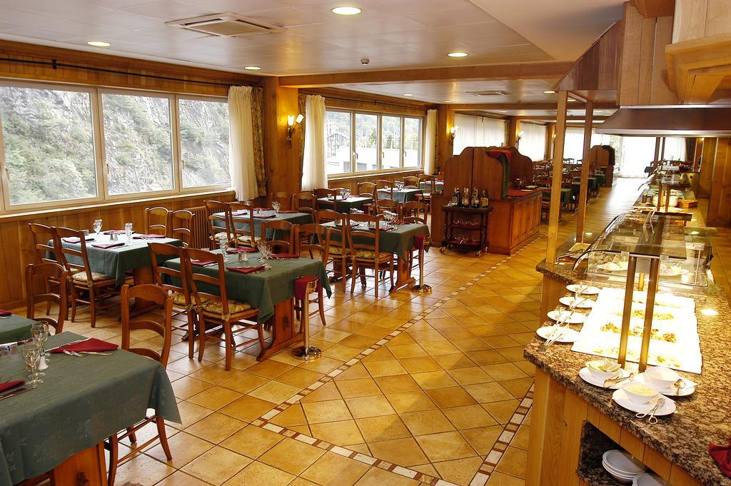 Hotel Tropical Les Escaldes ภายนอก รูปภาพ